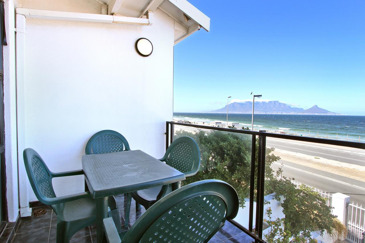 Cap Du Mont Cape Town Apartment Bloubergstrand Bagian luar foto