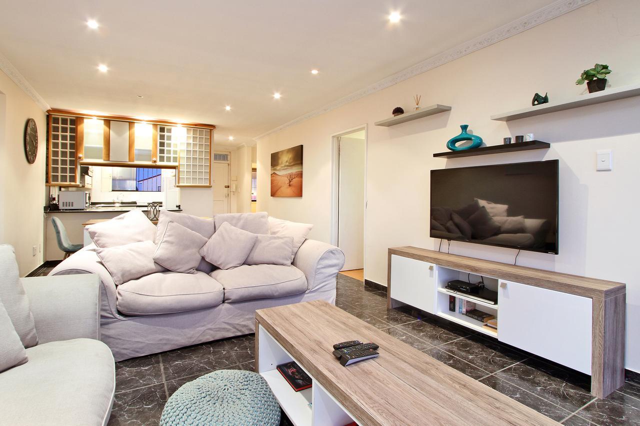 Cap Du Mont Cape Town Apartment Bloubergstrand Bagian luar foto