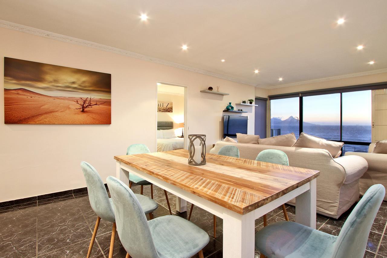Cap Du Mont Cape Town Apartment Bloubergstrand Bagian luar foto